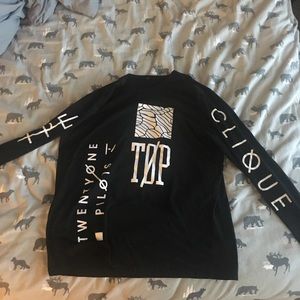 Twenty One Pilots BlurryFace long sleeve.